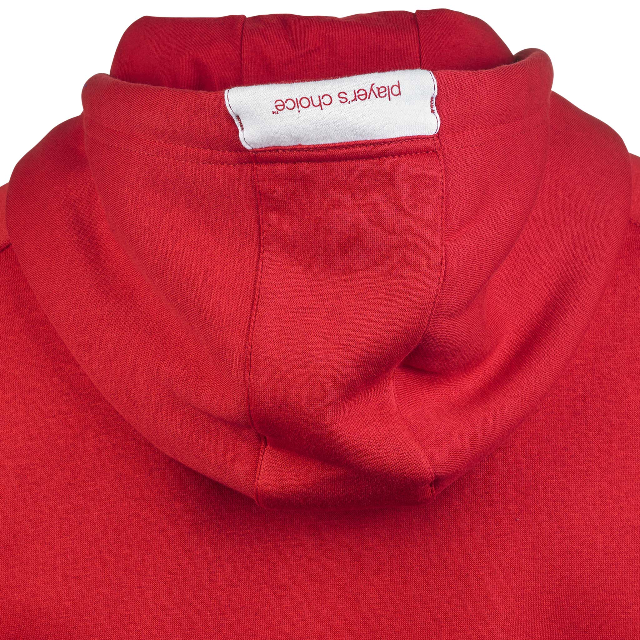 Nærbilde av rød Zip hoodie Oxford v25 fritidsklær, viser hette med 'players choice'-merke.
