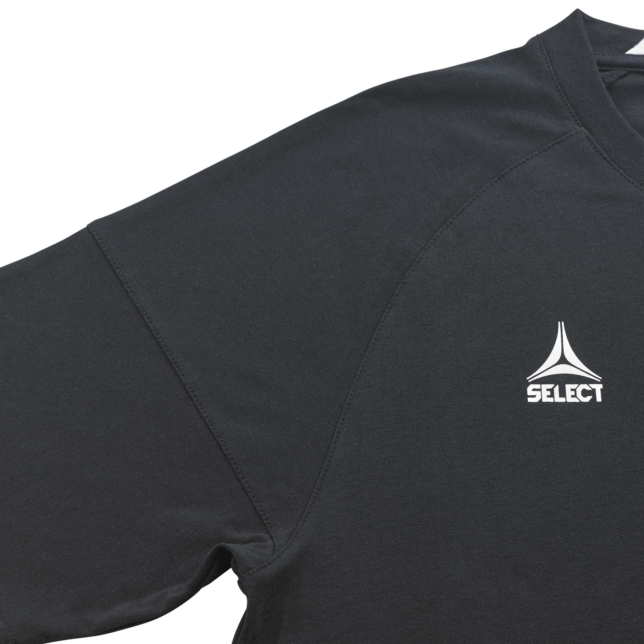 Nærbilde av sort T-Shirt Oxford v25 fritidsklær med hvit Select-logo på brystet.