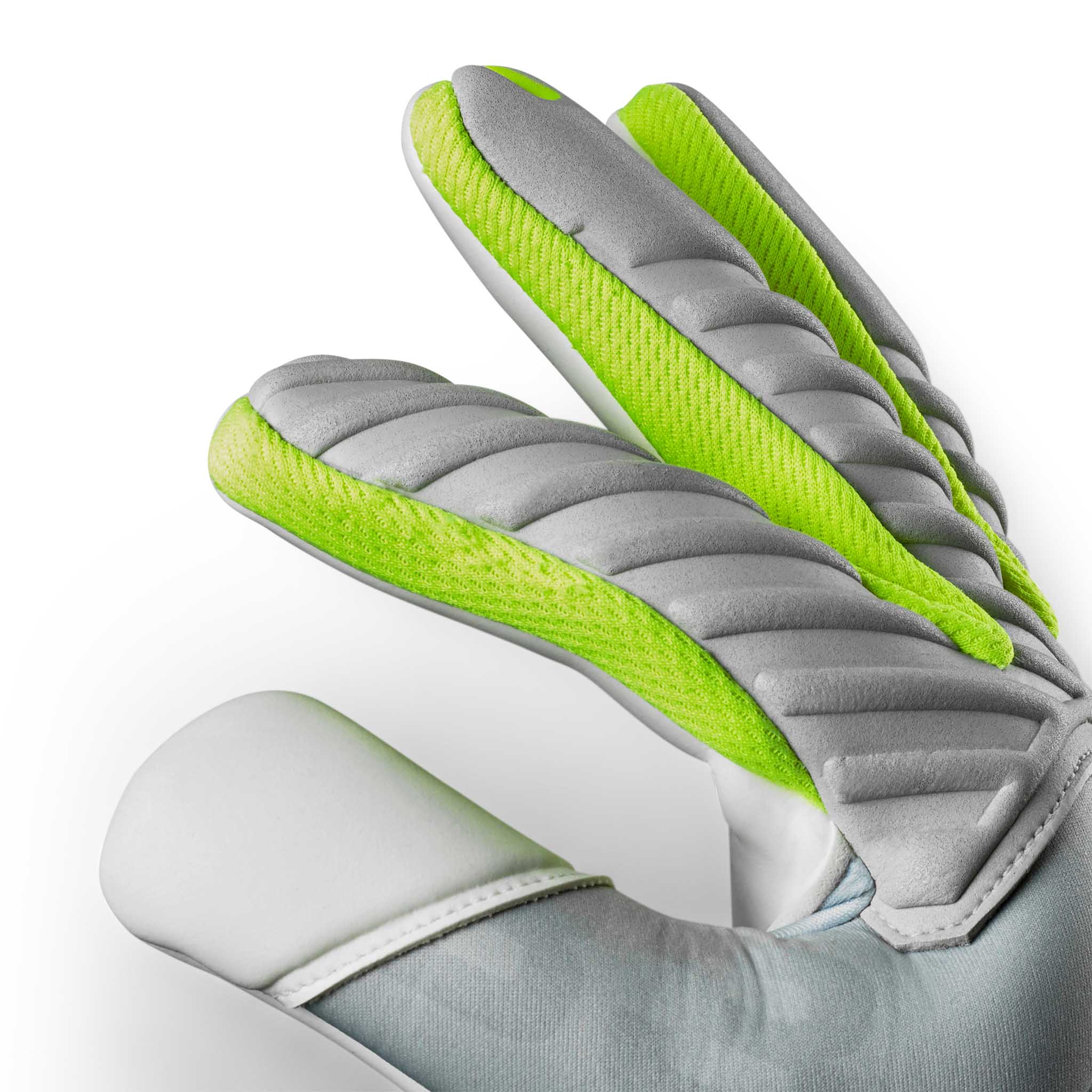 Nærbilde av GK gloves 33 Allround v26 keeperhansker i grått og neongrønt med polstret fotball-fingerdetalj.