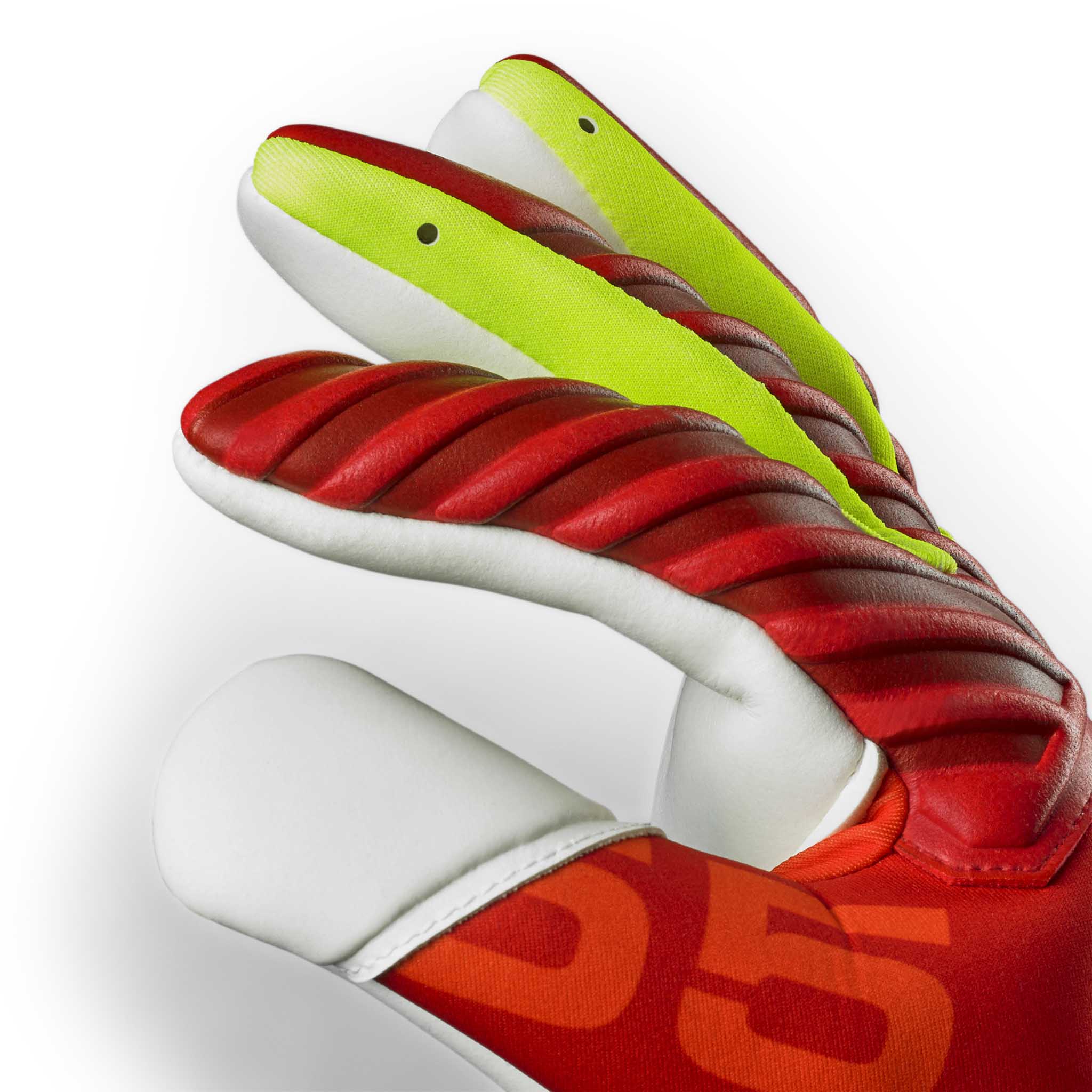 Nærbilde fra høyre side av GK gloves 55 Extra Force v26 keeperhansker i rødt, hvitt og limegrønt.