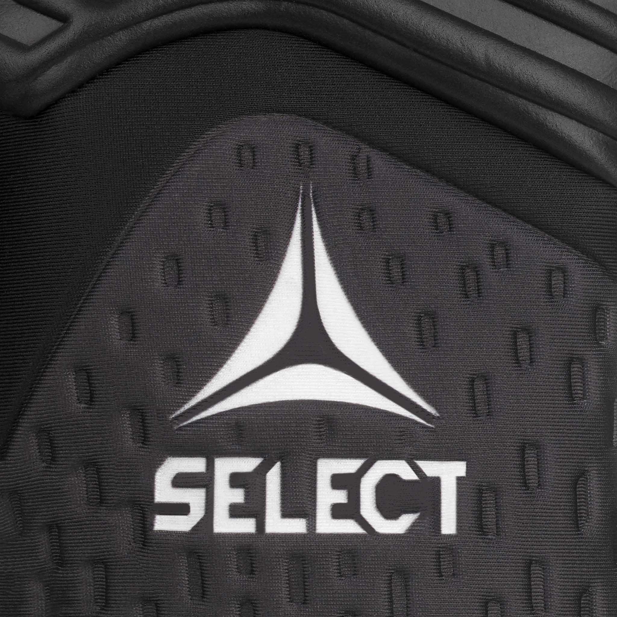 Closeup af sorte GK gloves 90 Flexi Pro v26 målmandshandsker med hvidt Select-logo og struktureret greb.
