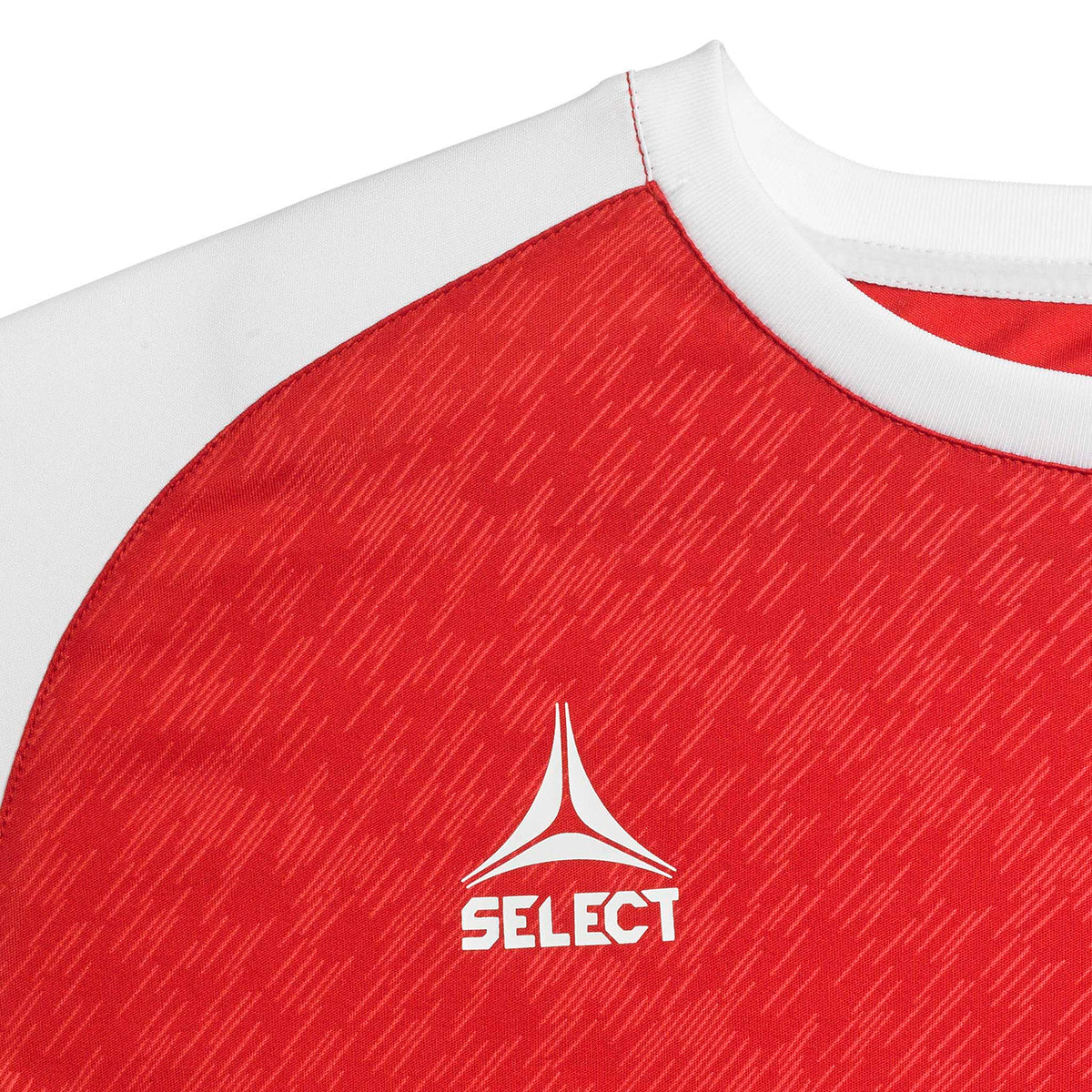 Nærbilde av rød og hvit Player shirt S/S Pisa X fotball Match & Training wear med Select-logo