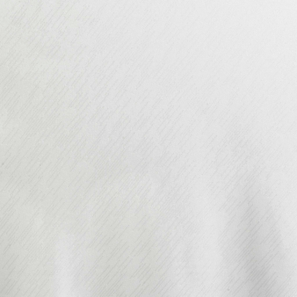 Nærbilde av hvit Player Shirt S/S Pisa X, fotball Match & Training wear, viser teksturert stoffdetalj.
