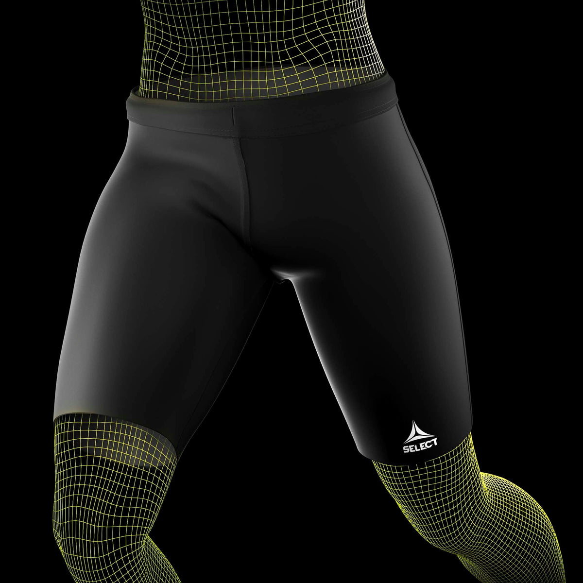 Svarte Thermal Shorts sportsstøtte, sett forfra på fotballspillermodell med hvit logo.