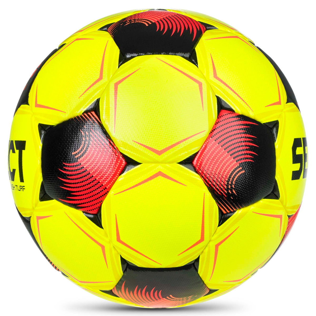 Flash Turf v26 fotball i gult med røde og svarte detaljer, sett fra høyre side