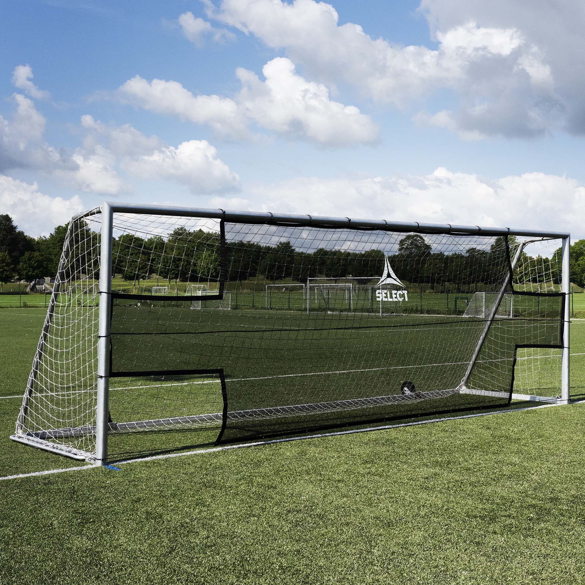 Målvegg #farge_svart